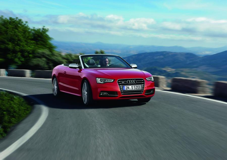  Audi S5 Cabriolet 2011 года  (фото 10 из 23)